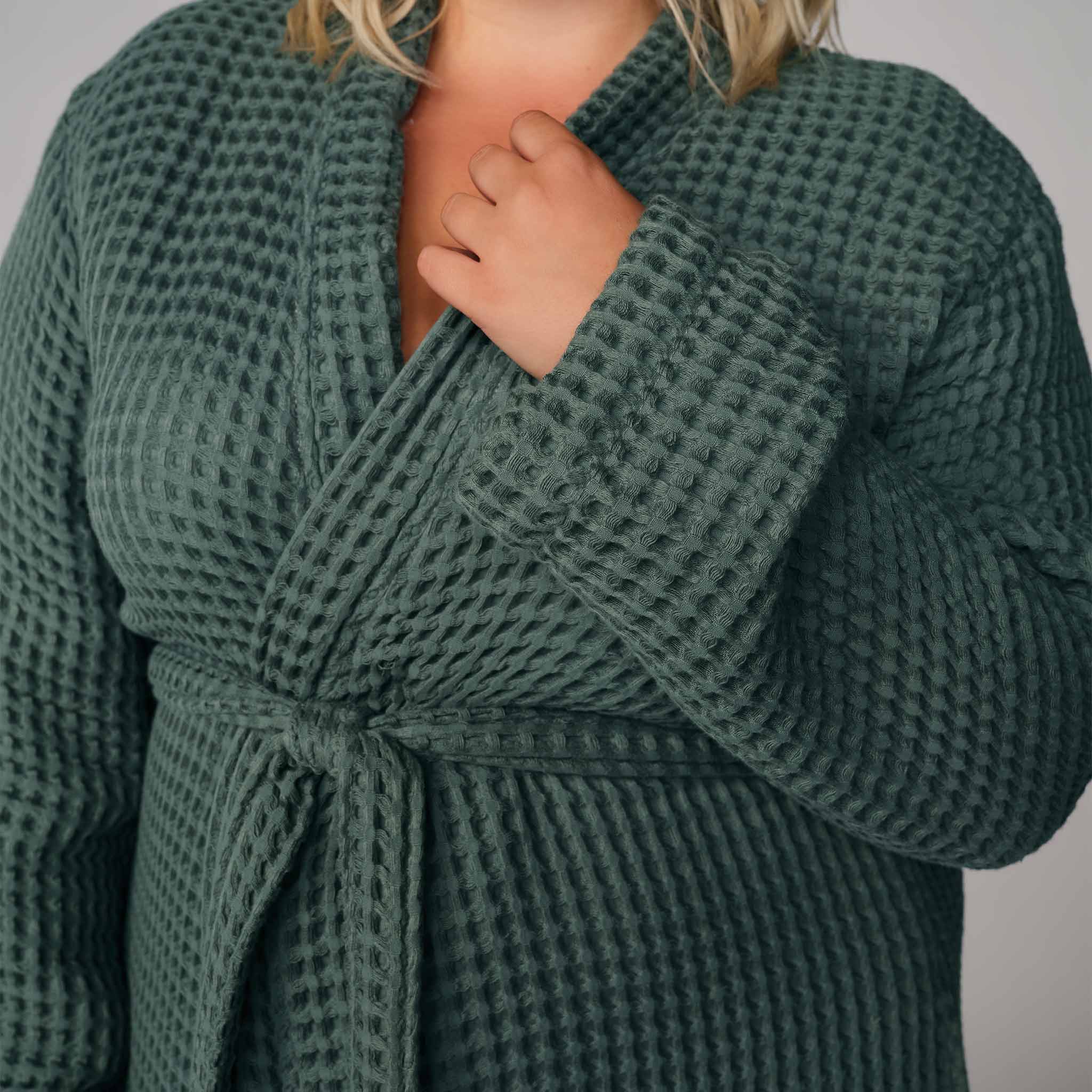 Dreamweave Waffle Robe L0