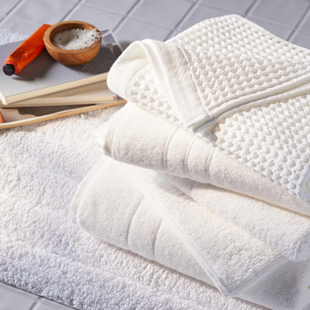 Dreamweave Waffle Bath Towels Set of 2 A0