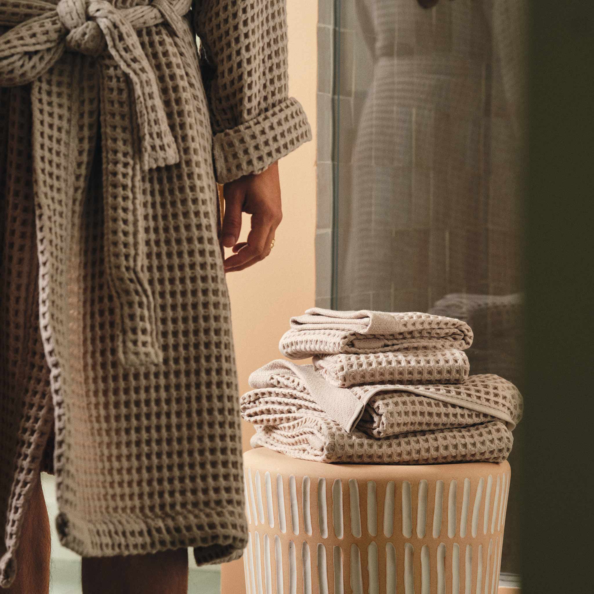 Dreamweave Waffle Robe L0