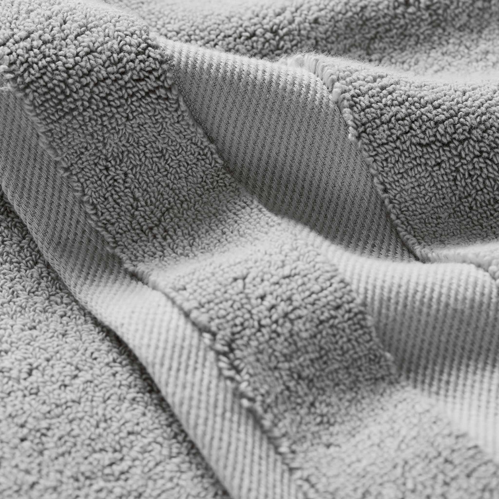 Super-Plush Set of 4 Bath Towel Bundle J5