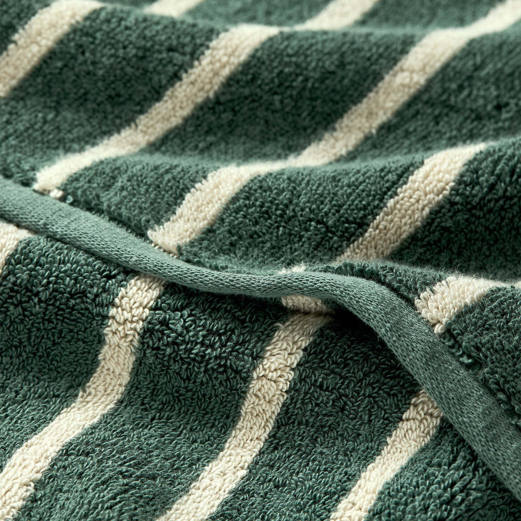 Super-Plush Set of 4 Bath Towel Bundle J5