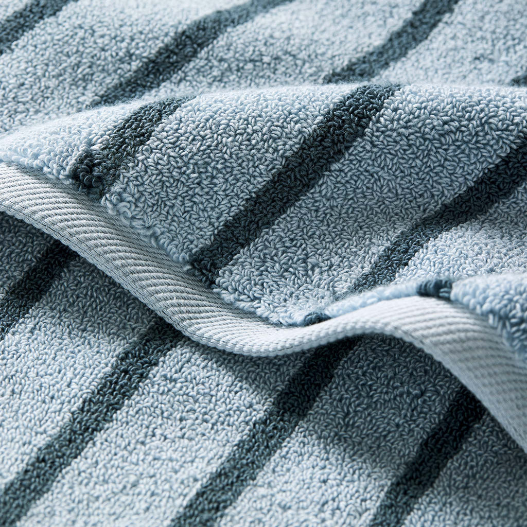 Super-Plush Set of 4 Bath Towel Bundle J5