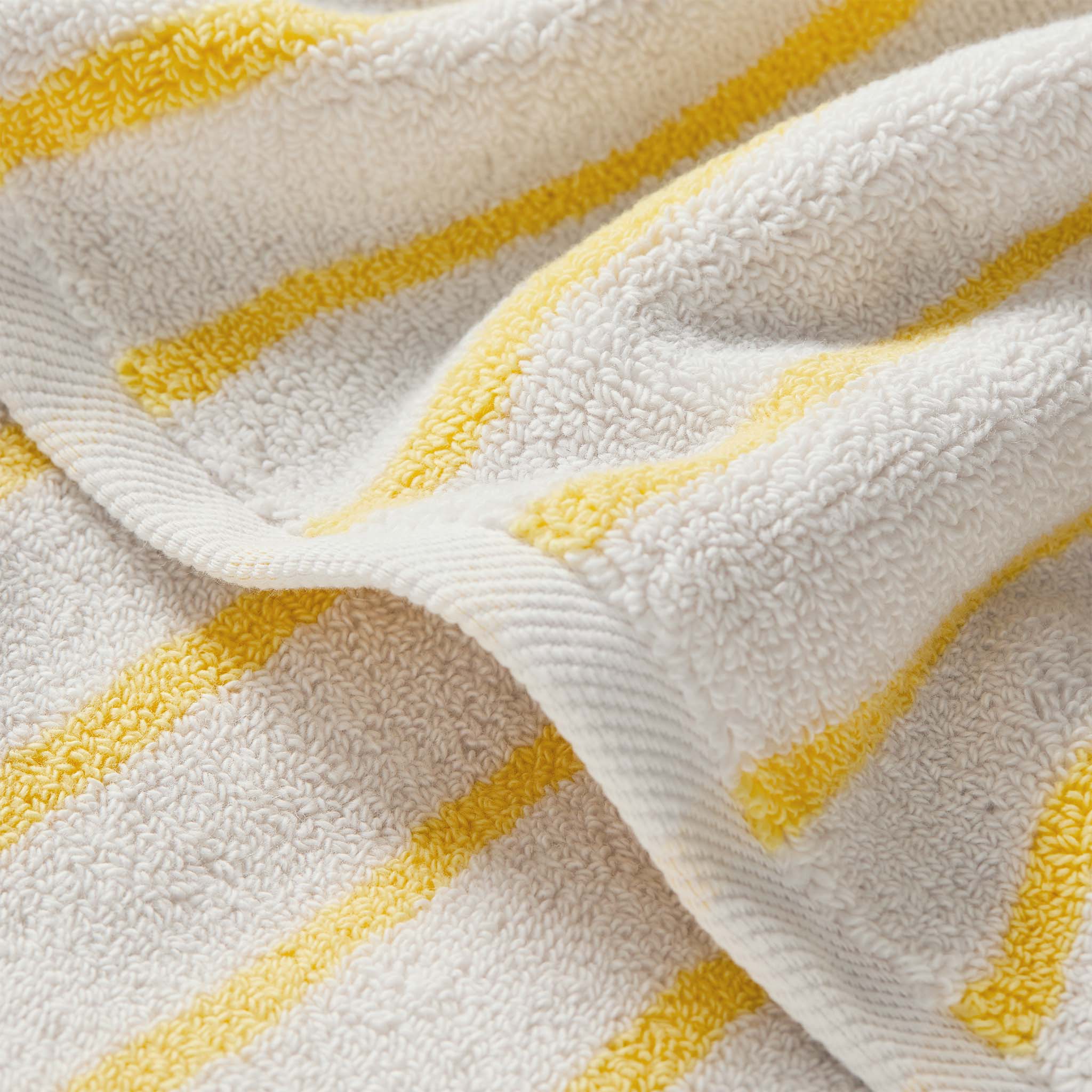Super-Plush Set of 4 Bath Towel Bundle J5