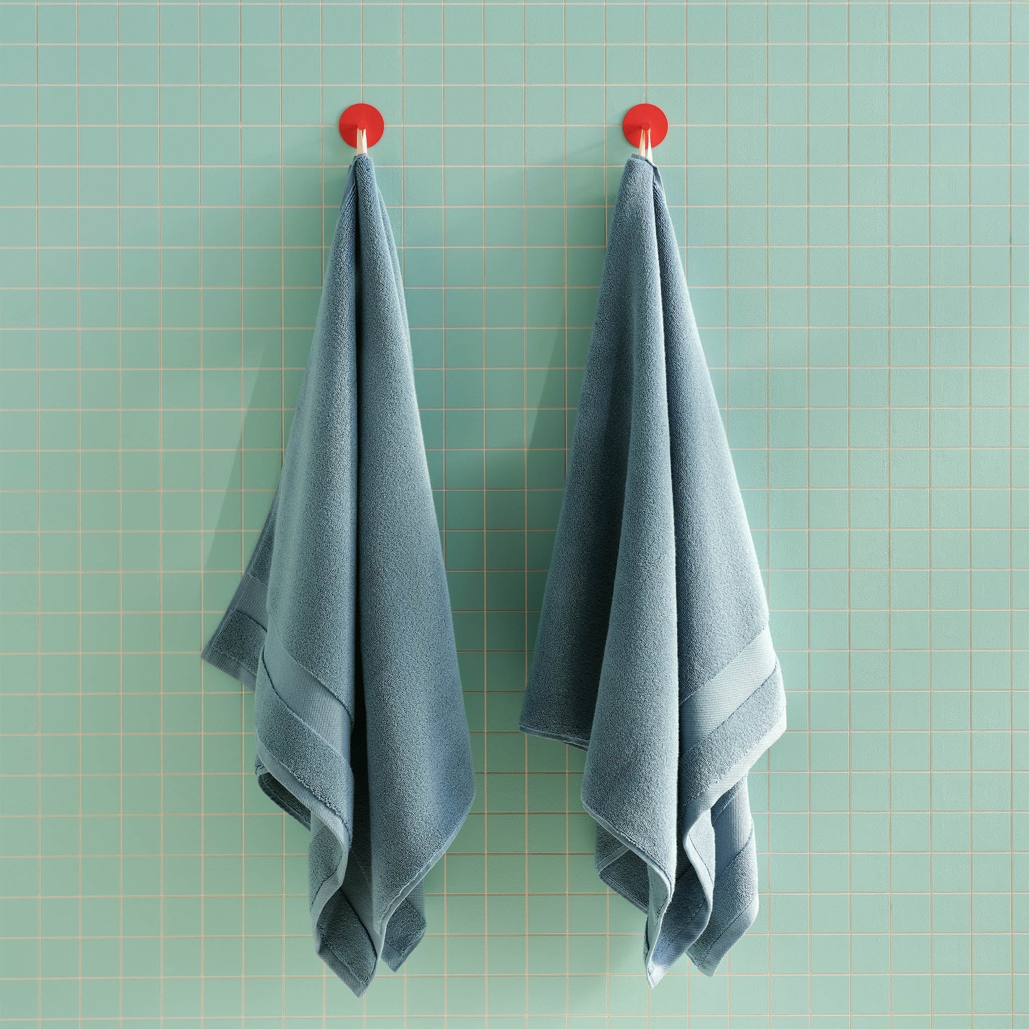 Super-Plush Set of 4 Bath Towel Bundle J5